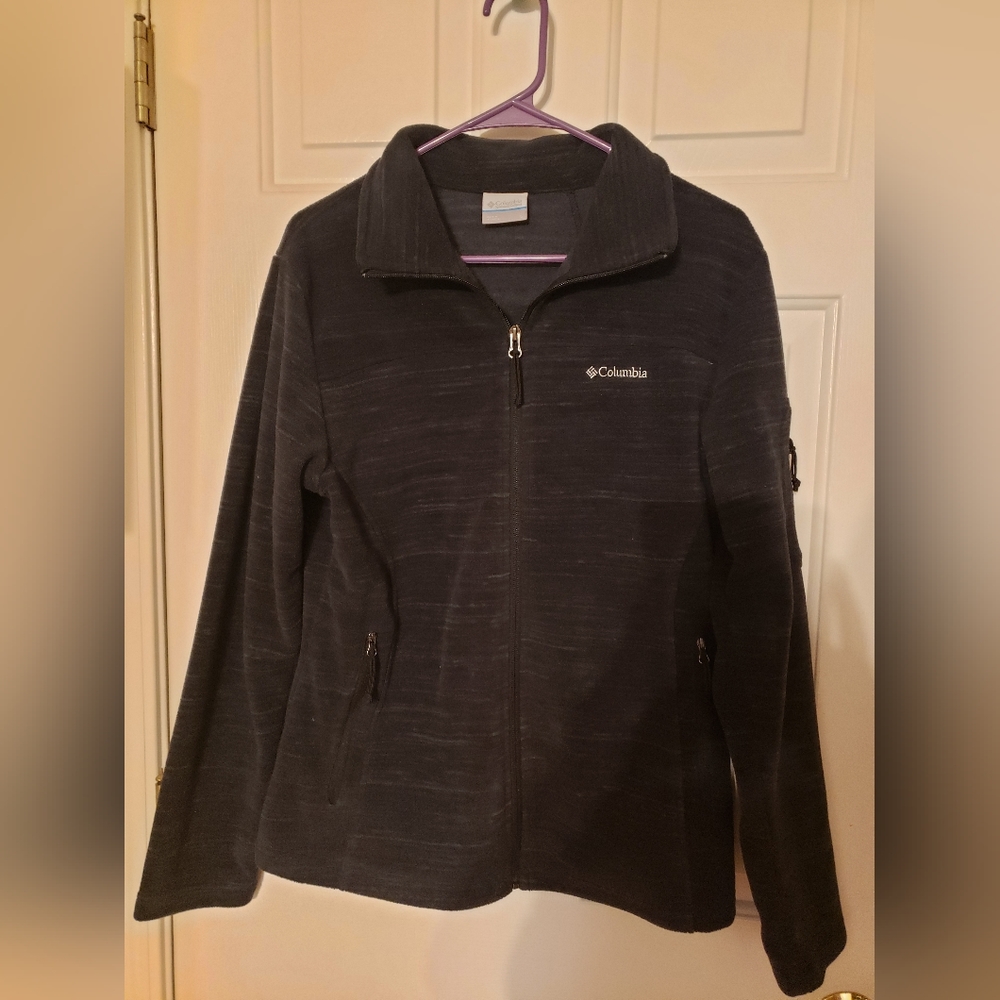 Columbia. Fleece Jacket. Size Large.